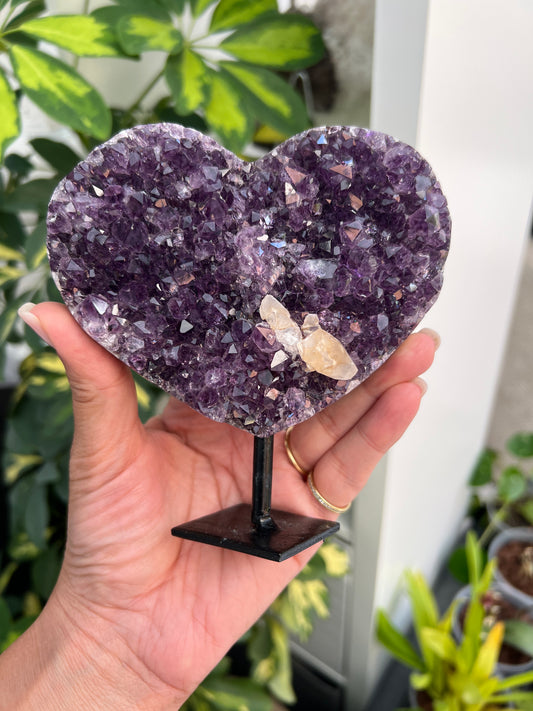 Uruguayan Amethyst Heart On A Stand