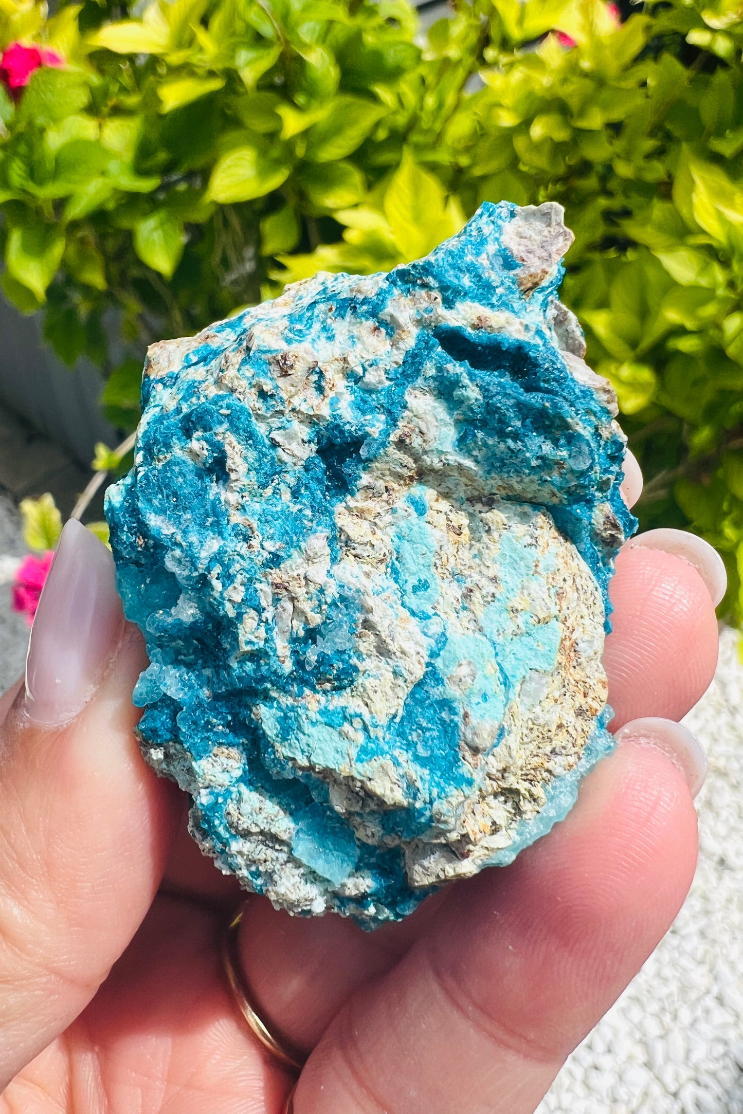 Veszelyite on Hemimorphite