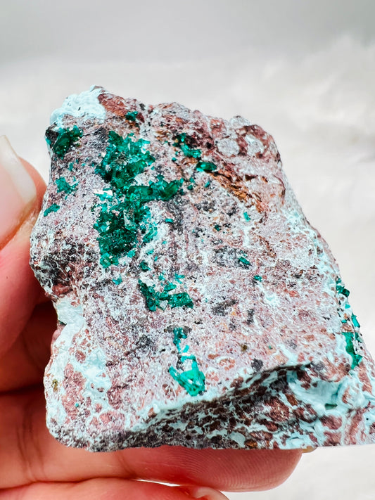 Dioptase on Plancheite