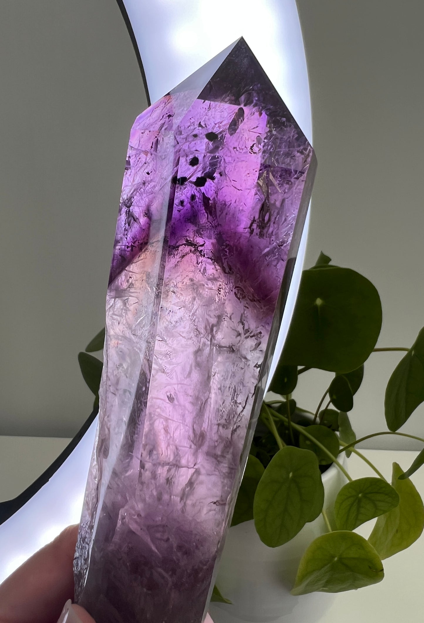 Amethyst Sceptre with Hollandite