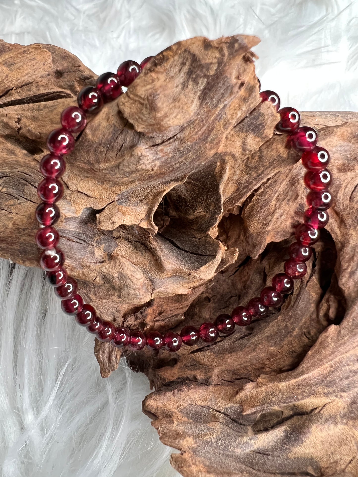 Garnet Bracelet (4mm)